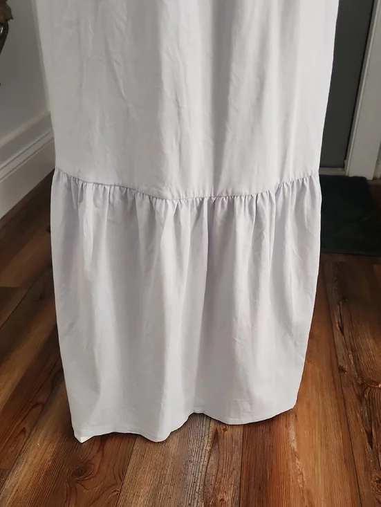 Pale Blue Maxi Sundress with Keyhole Detail - Picture 4 of 7